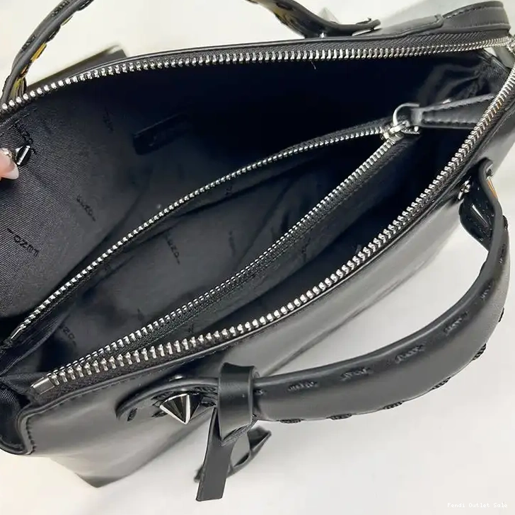 Affordable Way Medium Calf ROMA Leather Black Bag Fendi Logo In Boston By The 0515